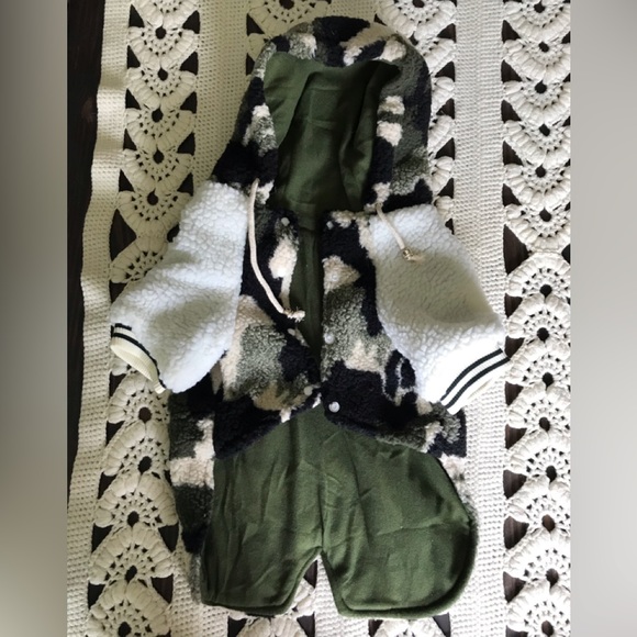 NWT Dog Army Fatigue Letterman Style Fleece Feel Winter Coat Hooded - Picture 8 of 12